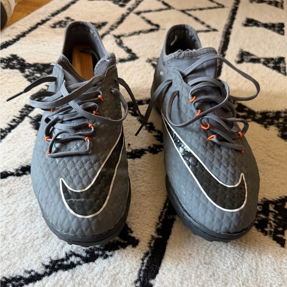 Nike hypervenom Charcoal and Black Men's Athletic Shoes
